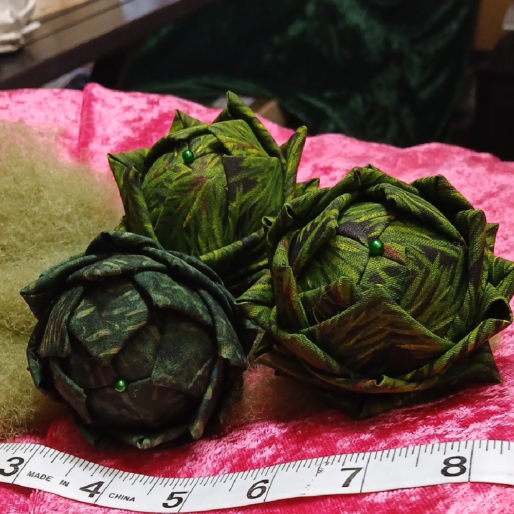 Green Fabric Lotus Decor